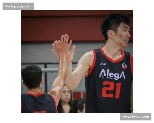 余嘉豪西乙首上双！12+4 率队大胜破低迷